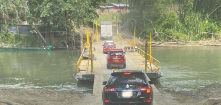 Suspensión del paso Ferry en el Río La Vieja: Ministerio de Transporte
