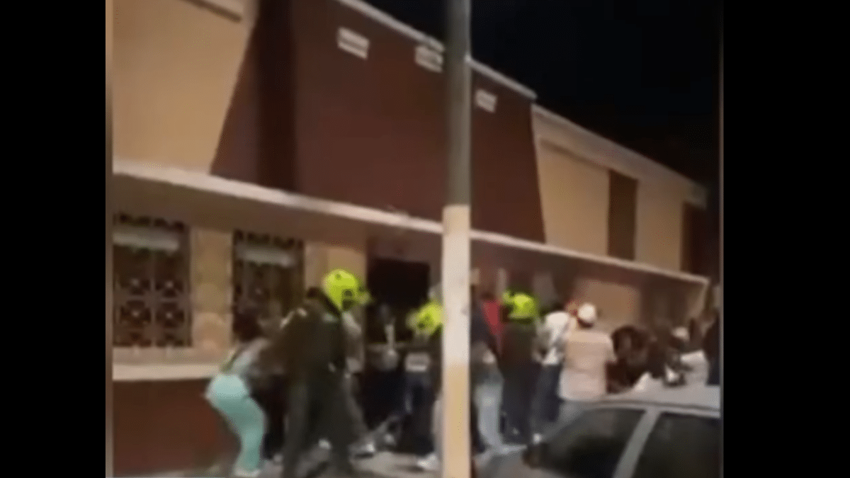Tres personas resultaron heridas tras riñas cerca a la Alcaldía de Pradera
