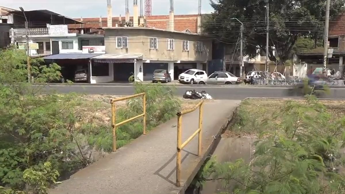 Habitantes del barrio El Trébol preocupados por el deterioro de los puentes