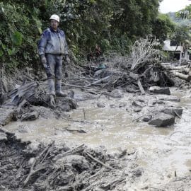 Más de 100 familias fueron evacuadas en Quetame tras avalancha