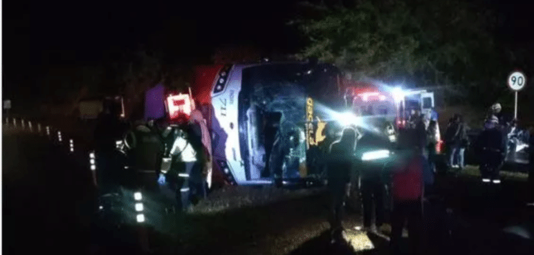 Grave accidente en Tuluá: Siete personas resultaron heridas tras volcamiento de bus