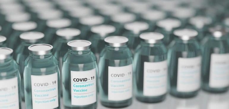 ¿Se las aplicará? Ya casi están listas las vacunas 'actualizadas' contra el Covid-19