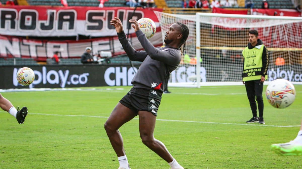 Polémica entre Santa Fe y Deportivo Cali: Rodallega se pronunció