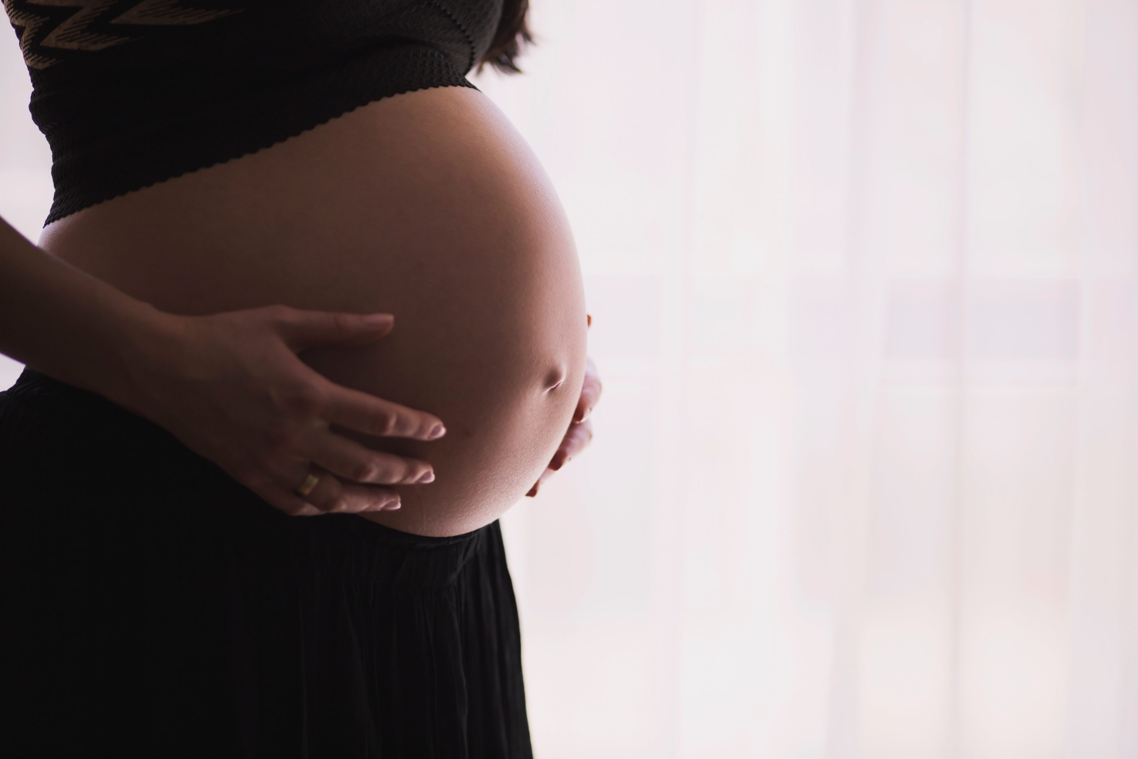 Compensar ofrece apoyo económico de hasta 0.000 para mujeres embarazadas