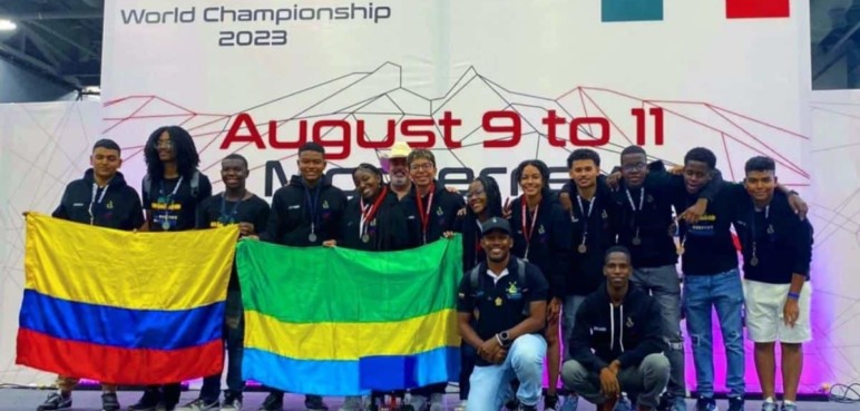 Video: ¡Orgullo nacional! Estudiantes del Chocó campeones mundiales de Robótica