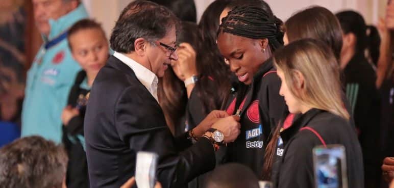 ¿Ahora sí? Presidente Petro anuncia millonaria inversión al fútbol femenino