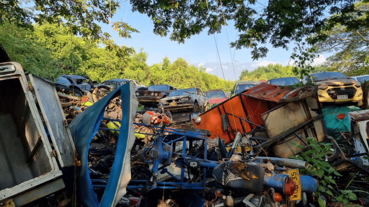 Suspenden desalojo de vehículos del antiguo 'patio de la 66', sur de Cali