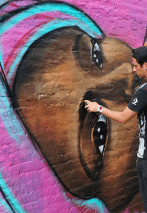 Artistas se tomarán la Calle 5ta: Transformarán los murales del sector