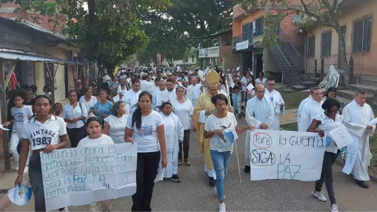 Así fue la marcha por la paz en Timba, Cauca, tras atentado
