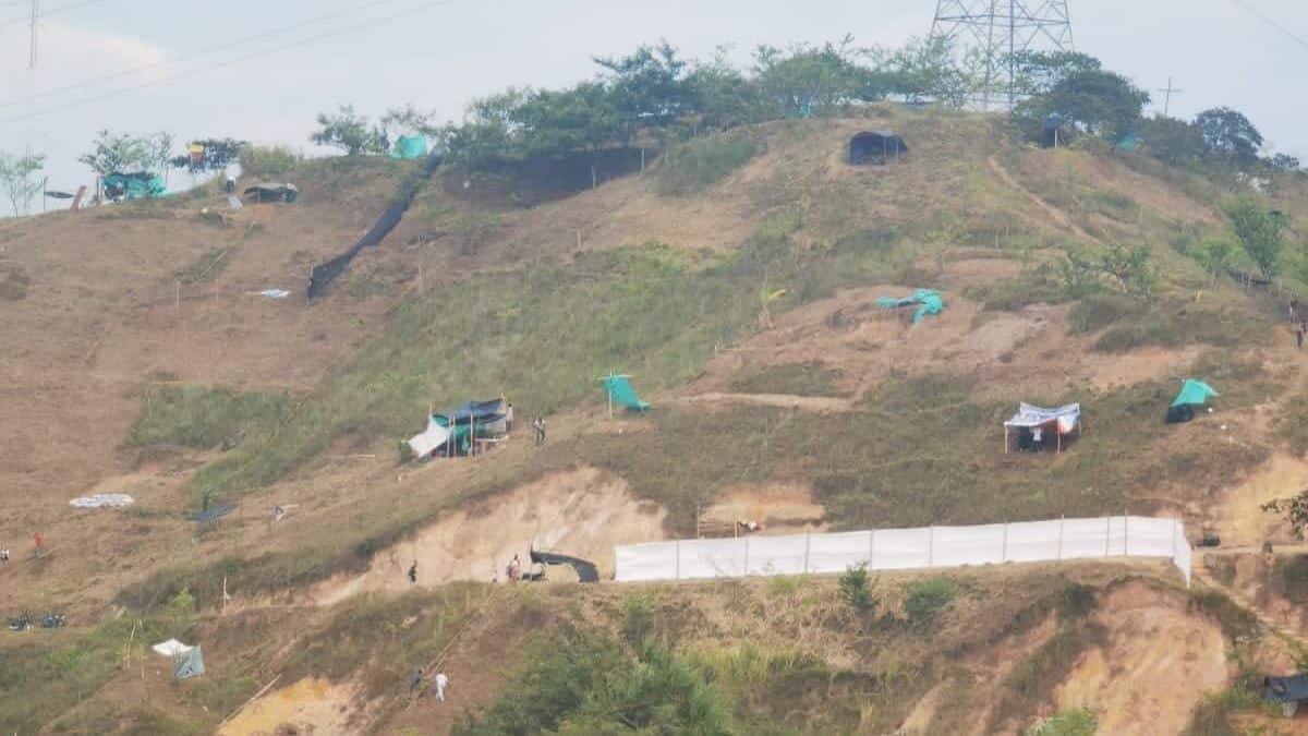 Ya hay lotes marcados: Denuncian invasiones en el cerro de La Antena