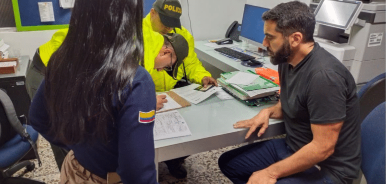 "Con la cabeza en alto": Capturan a Arturo Char en el aeropuerto de Barranquilla