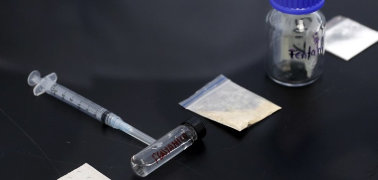 EE.UU. presentará una resolución en la ONU que llame a combatir el fentanilo
