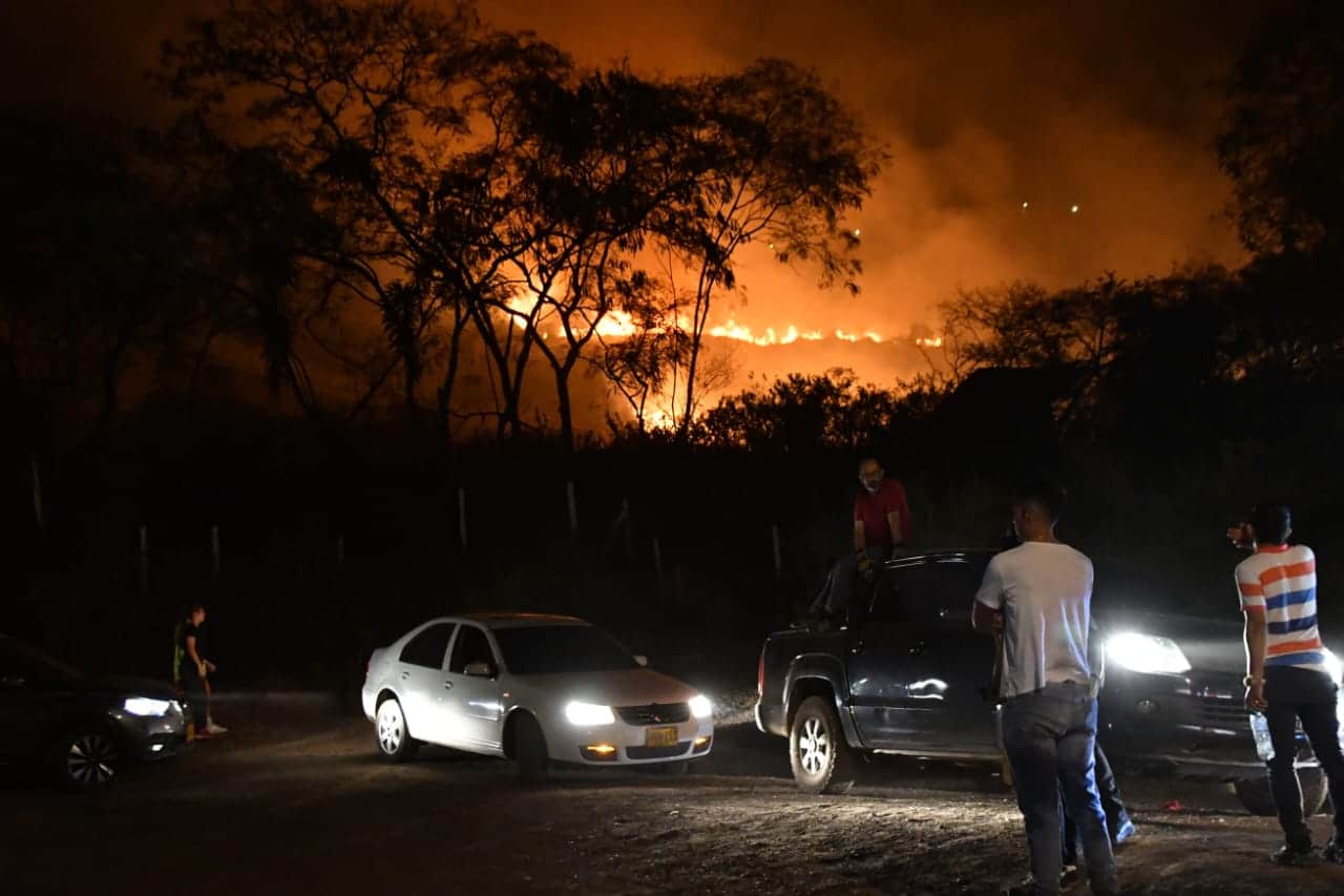 Así puede aportar su 'granito de arena' ante emergencia por incendio en Altos de Menga