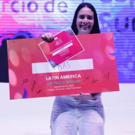 Valentina Valencia Tristán ganó premio a mejor emprendimiento femenino latinoamericano