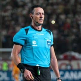 Otro colombiano en la final de Libertadores: Wilmar Roldán será el árbitro