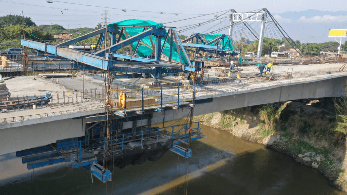 Ya hay fecha para la entrega del Puente de Juanchito y la doble calzada a Candelaria