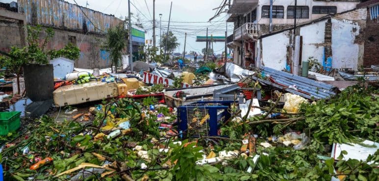 Alerta por huracán Otis en México: Al menos 27 personas fallecidas