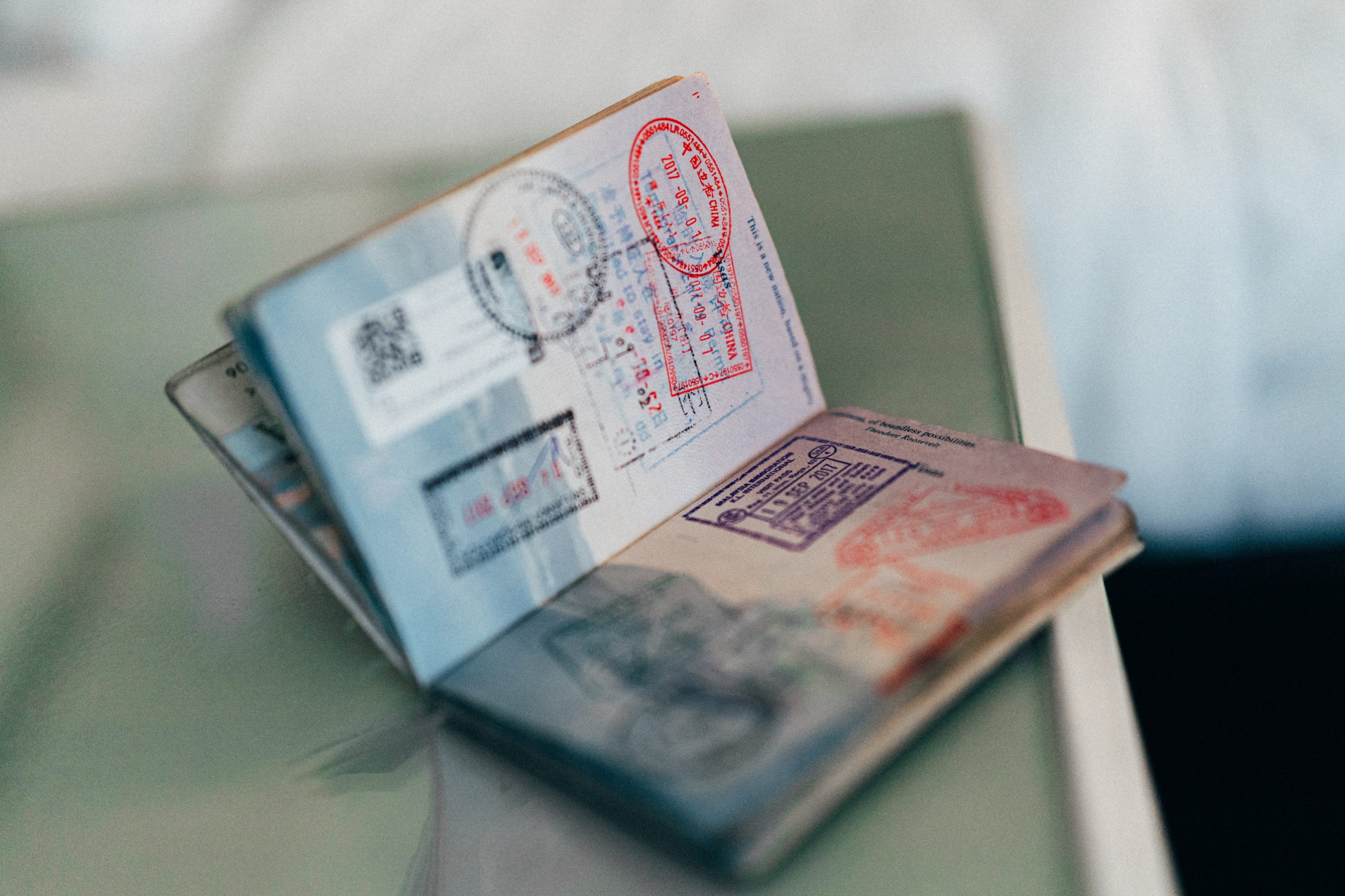 Estos son los colores de los pasaportes y su significado ¿Cuál tiene usted?