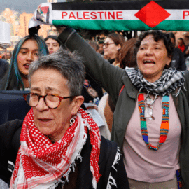 "Liberen a Palestina": Realizan plantón en apoyo a este pueblo en Bogotá