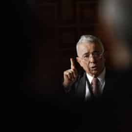 Expresidente Uribe arremete contra la JEP por presunta persecución