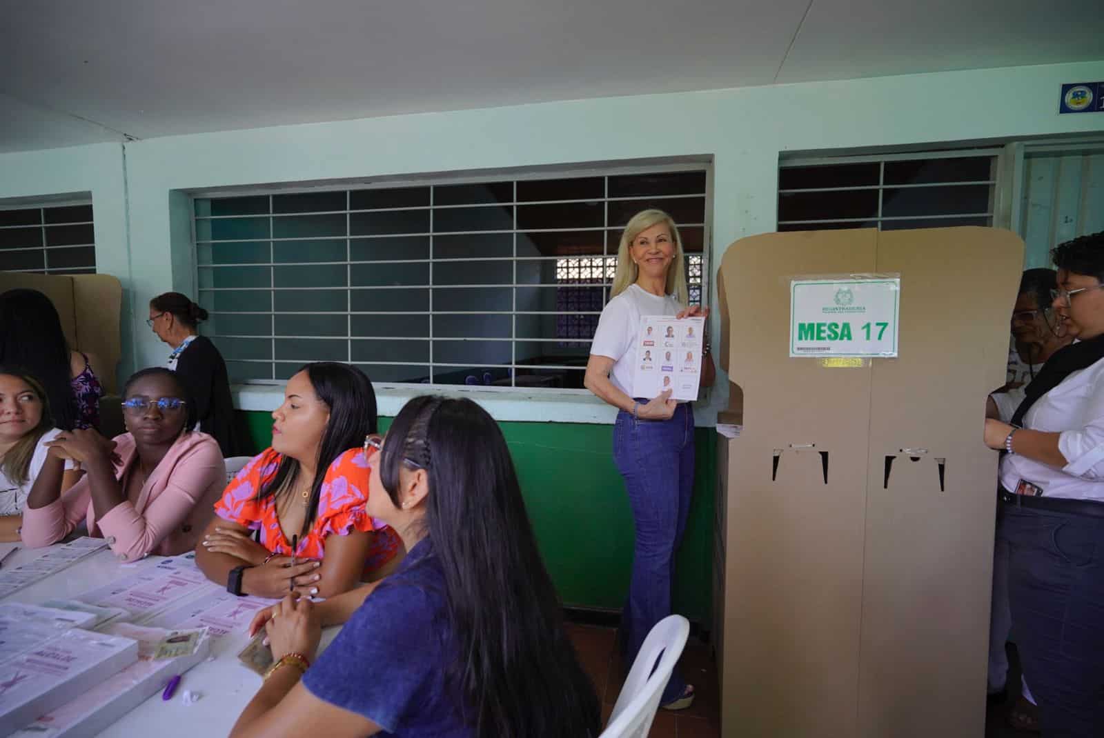 ¡Ya votaron! Estos son los candidatos a Gobernación que ya ejercieron su derecho