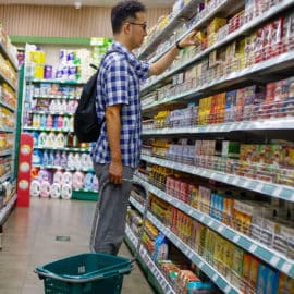 Aliste el bolsillo: Estos alimentos subirán de precio por el impuesto saludable