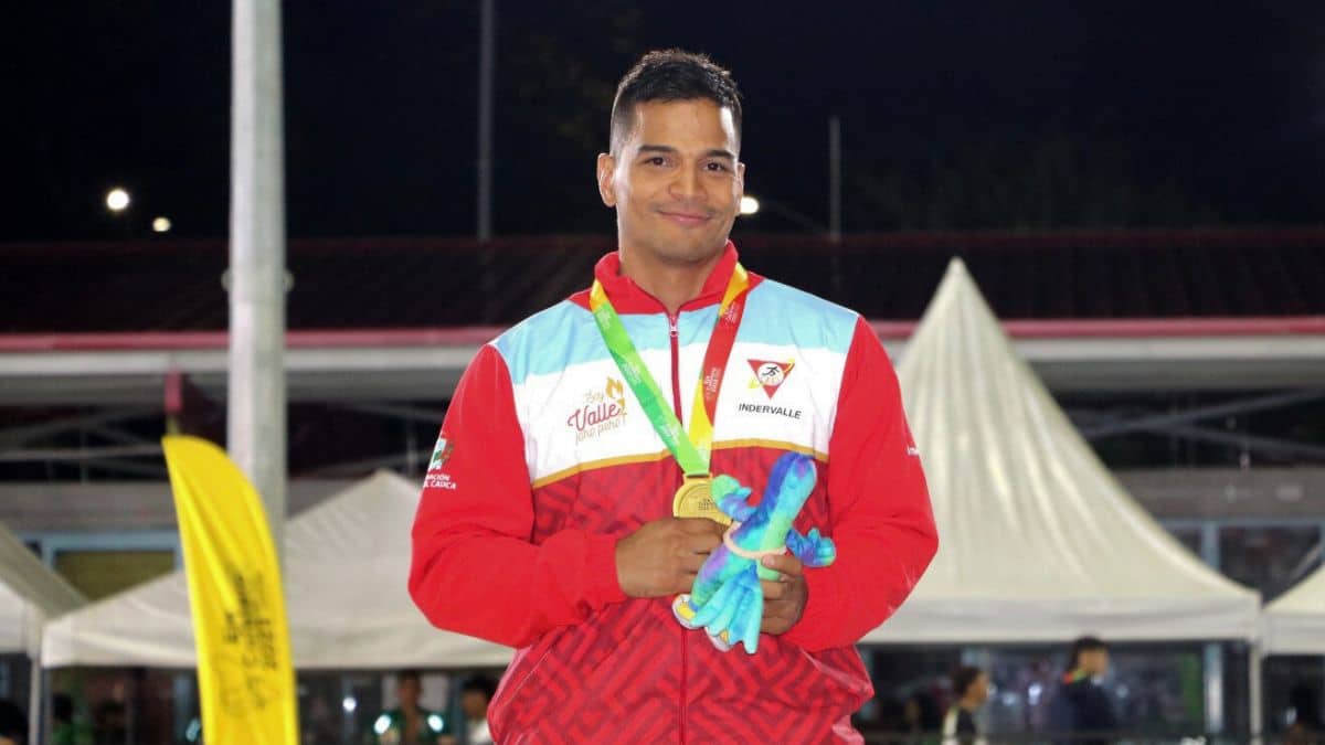Mauricio Fernández: El atleta con más oros nacionales en la historia del país