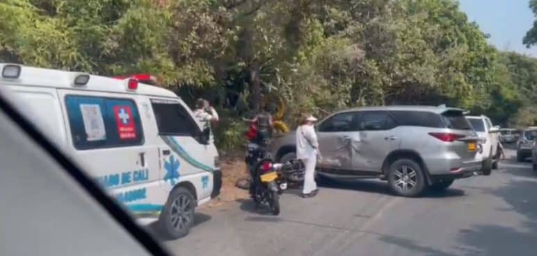 Video: Grave accidente de tránsito en la vía que conduce al corregimiento de la Buitrera