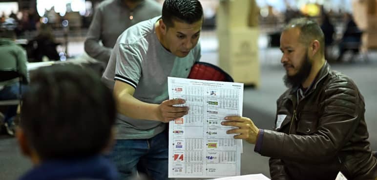 Al menos 30 candidatos "cuestionados" ganaron en las elecciones