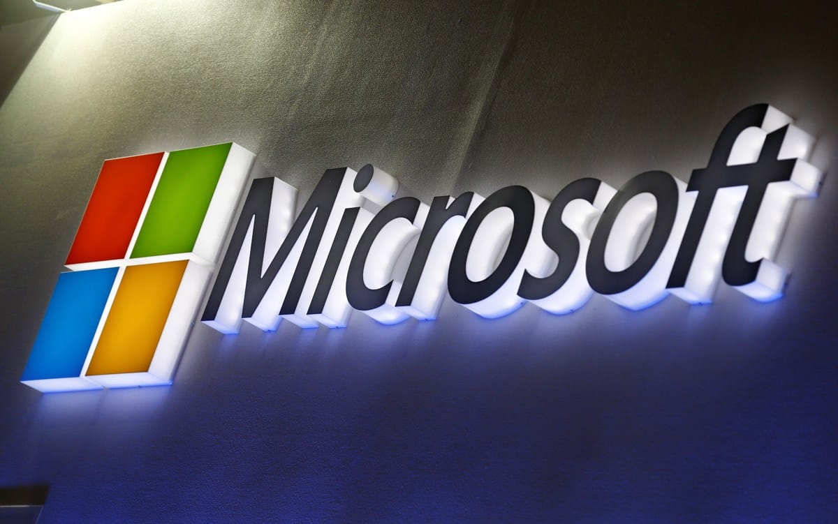 Microsoft ofrece protección a políticos contra la desinformación creada con IA