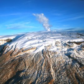 Reportan anomalías en el Volcán Nevado del Ruiz: No ocurrían desde el 2022