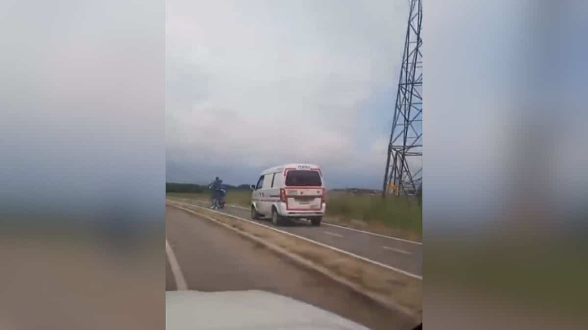 Video: Vehículos invaden cicloruta ubicada en la vía Cali – Candelaria
