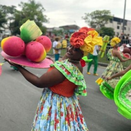 Desfile 'La Fiesta de Mi Pueblo' y 'encuentro de melómanos': así será el segundo día de feria