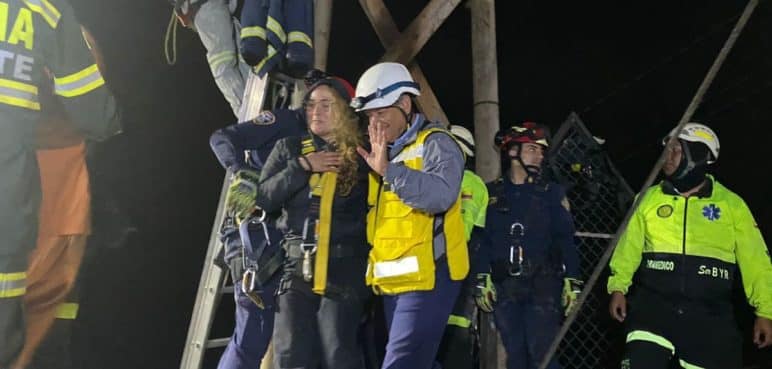 Heroico rescate: Fueron rescatadas las 5 personas atrapadas en teleférico en Caldas