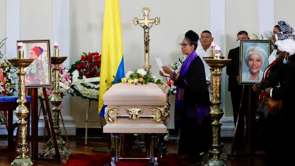El cuerpo de Piedad Córdoba fue trasladado al Salón de la Constitución para su ceremonia