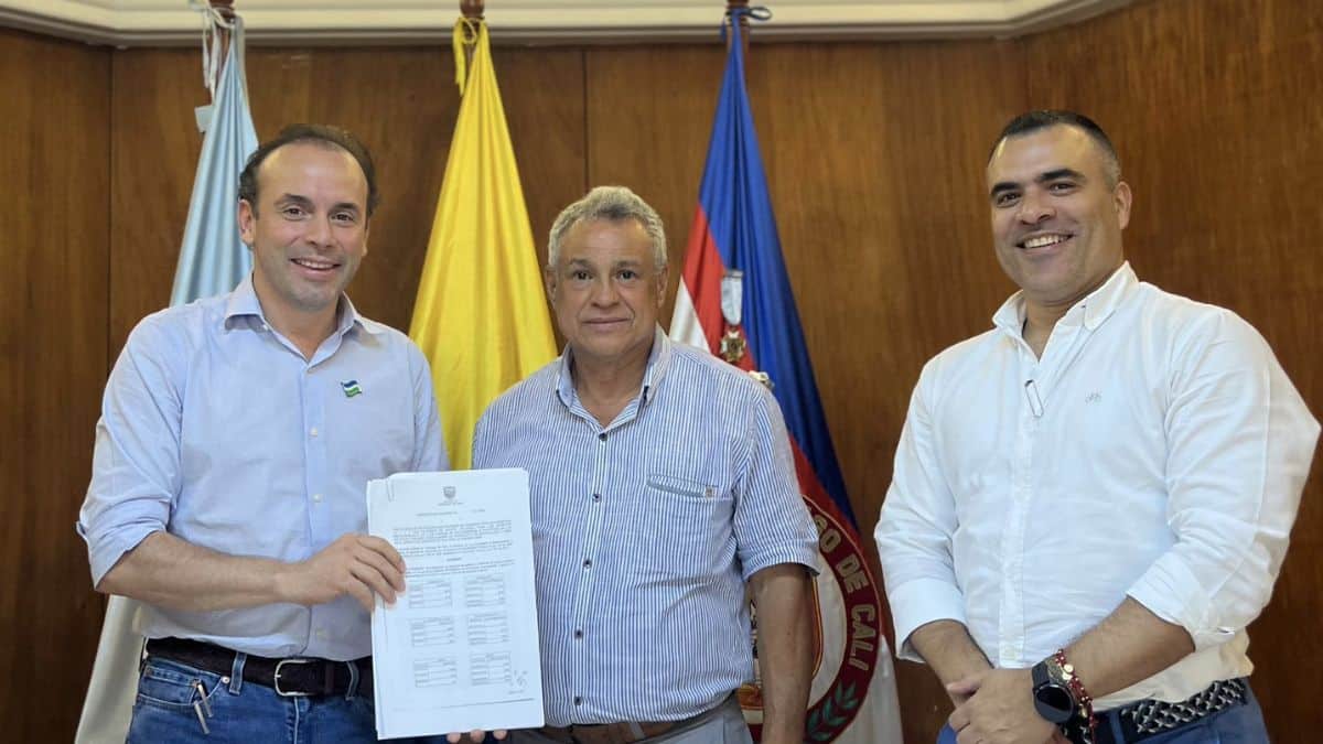 Alejandro Eder presenta su primer proyecto de acuerdo ante el Concejo