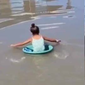 Video: Niña arriesgó su vida al cruzar la ciénaga grande de Santa Marta en un balde