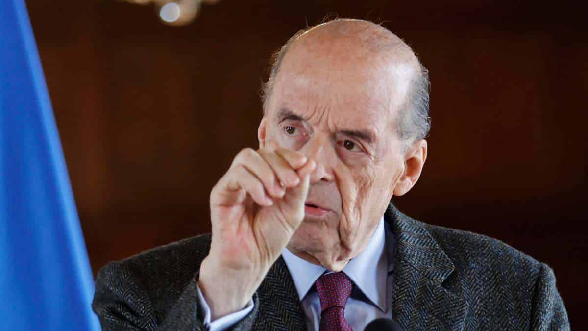 Procuraduría abrirá una investigación por desacato del canciller a su suspensión