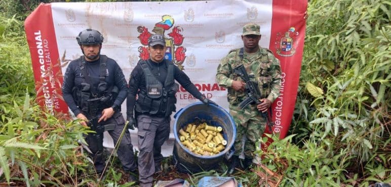 Desmantelan depósito ilegal de artefactos explosivos en zona rural de Buenaventura