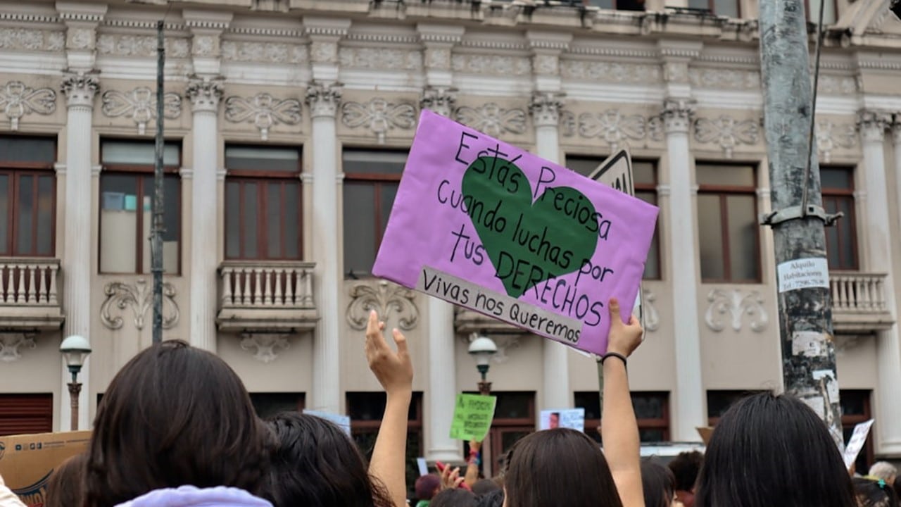 Organizaciones feministas reclaman mayor cumplimiento de la despenalización del aborto