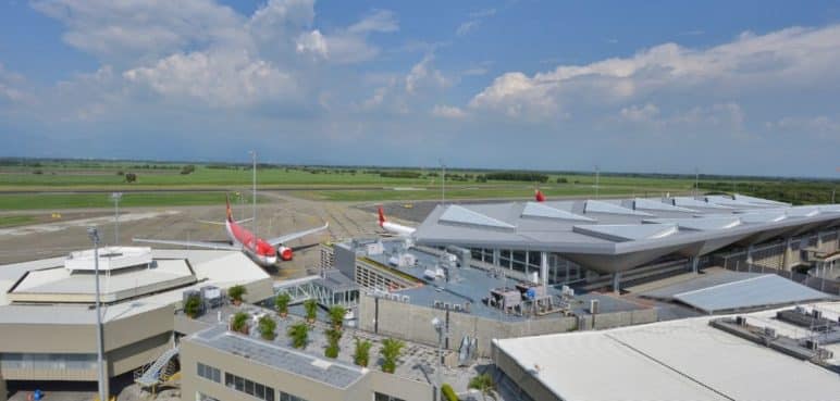 Preocupación por nueva administración del aeropuerto 'Alfonso Bonilla Aragón': Piden prórroga