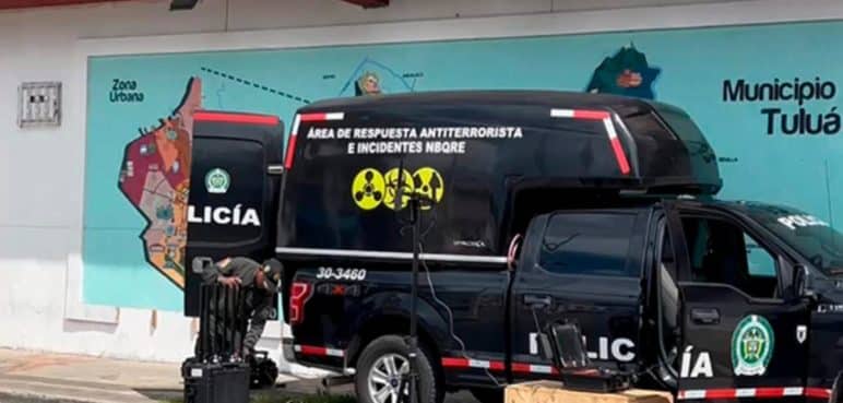 Autoridades desactivan un vehículo cargado de explosivos cerca a la Alcaldía de Tuluá