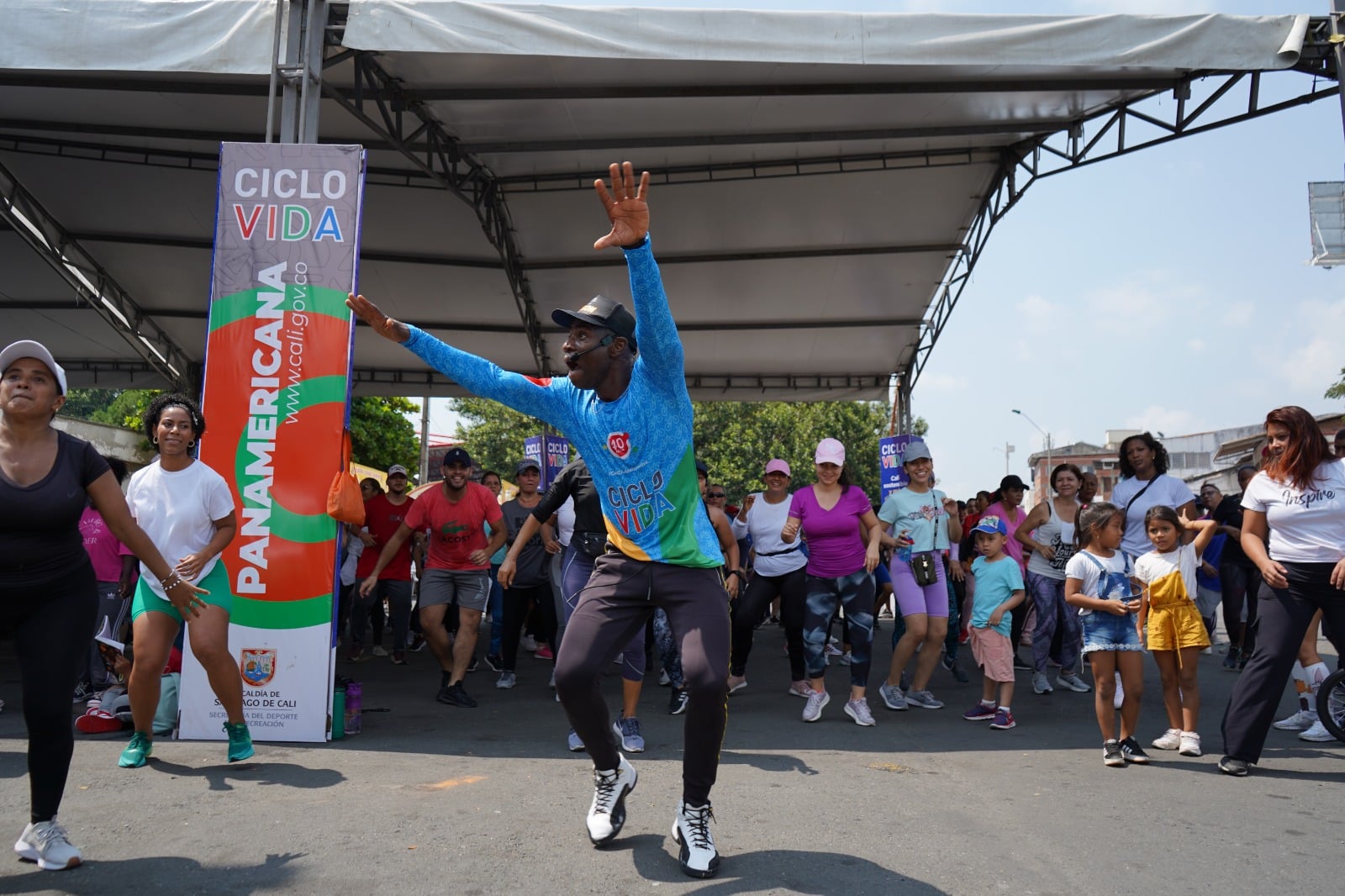 Cali celebra el Día de la Afrocolombianidad en la ciclovía