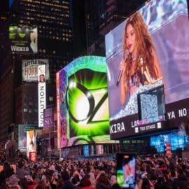 Así se vivió el concierto sorpresa de Shakira en Times Square