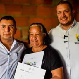 Más 20 familias de Yumbo, Valle, recibieron título de su predio