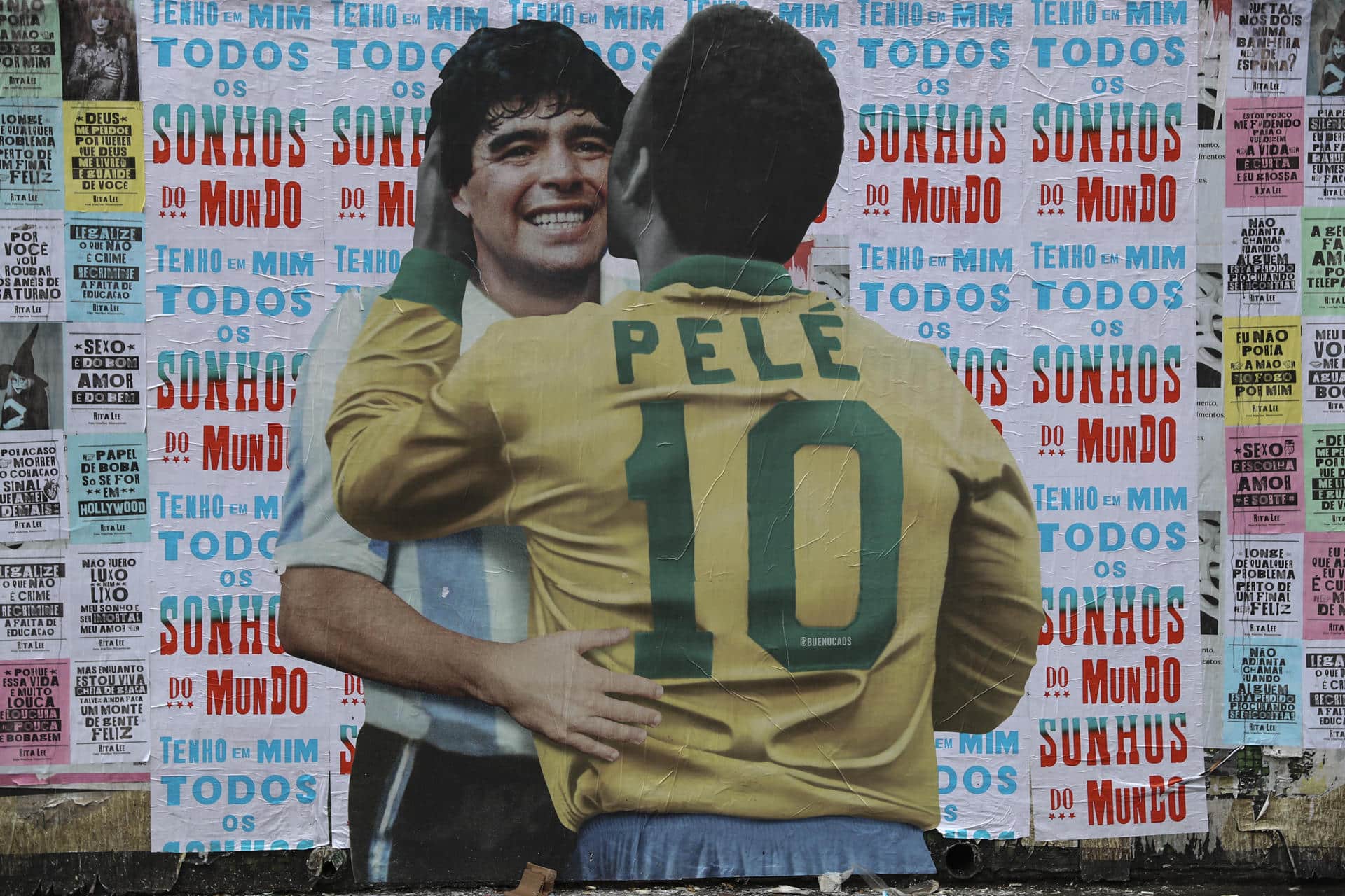 Maradona cumplió su sueño de conocer a Pelé hace 45 años