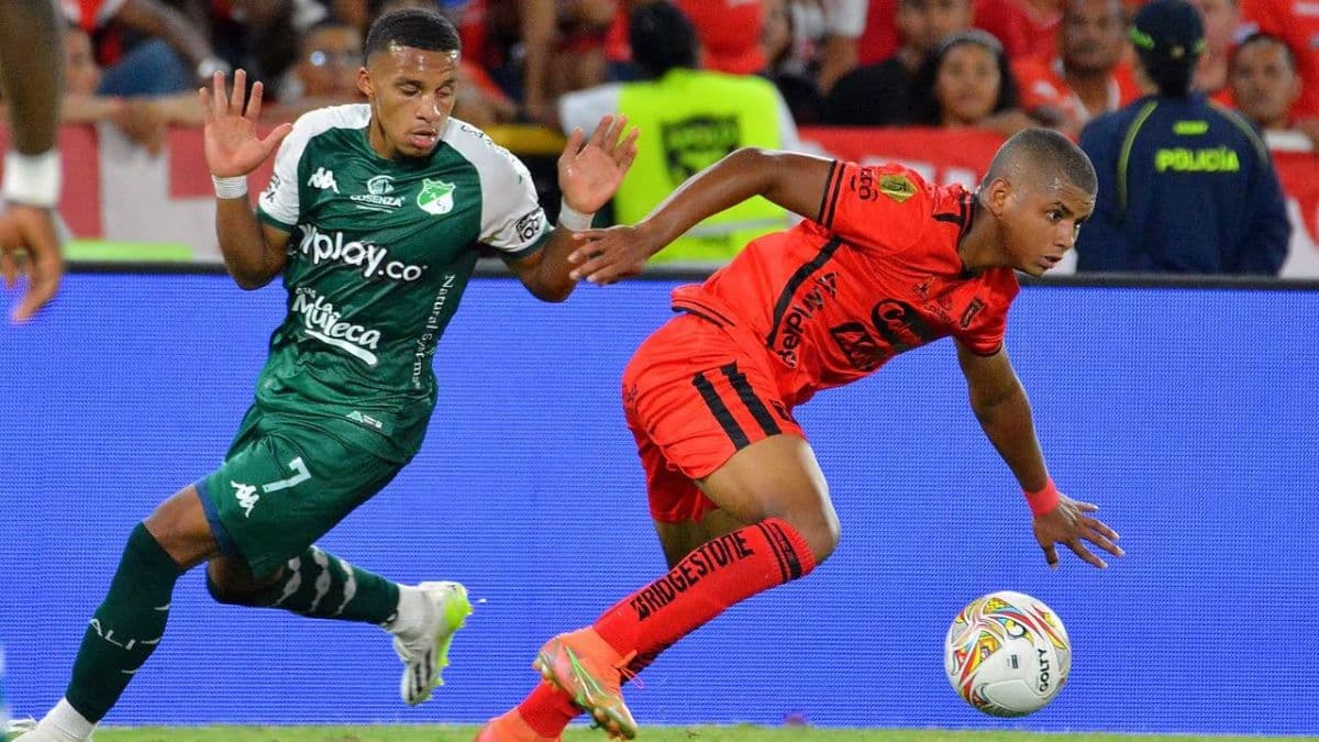 Clásico vallecaucano: América de Cali quiere mantener su ilusión para clasificarse
