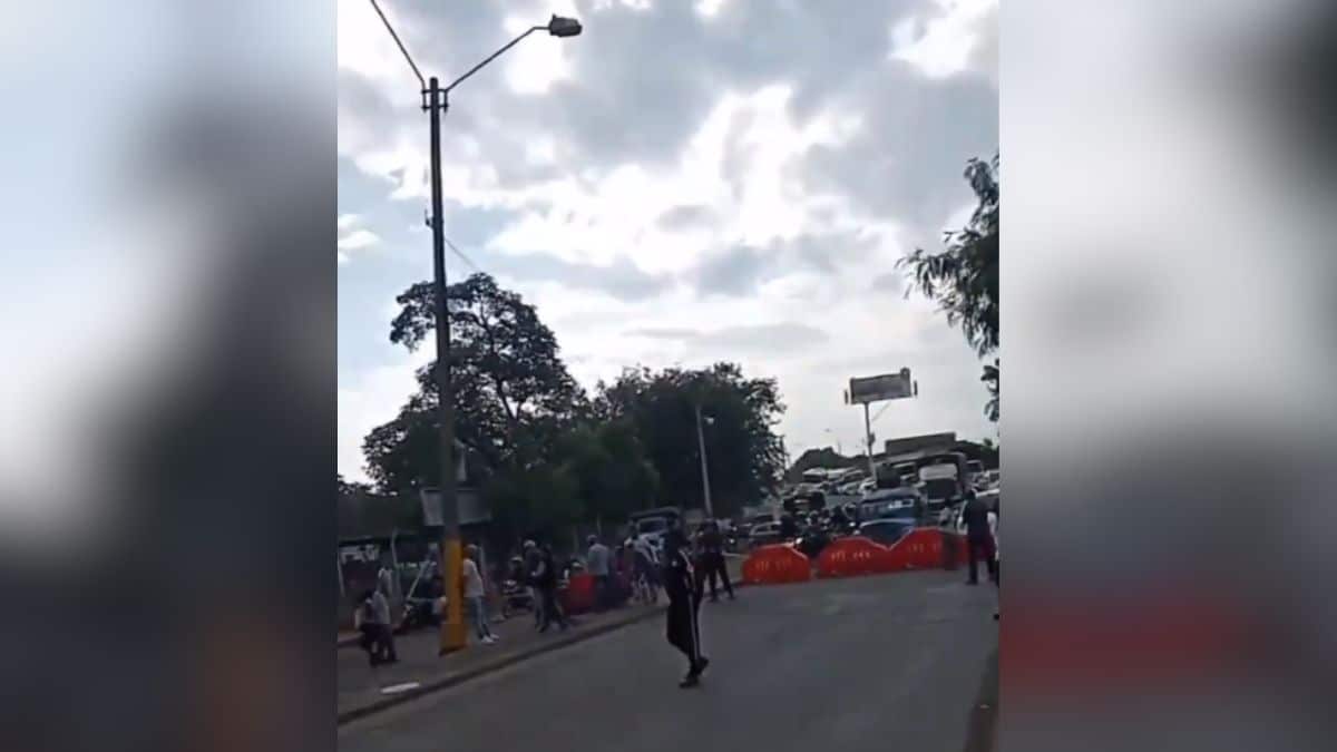 Bloqueos en el Puente de Juanchito ¿A qué se deben?