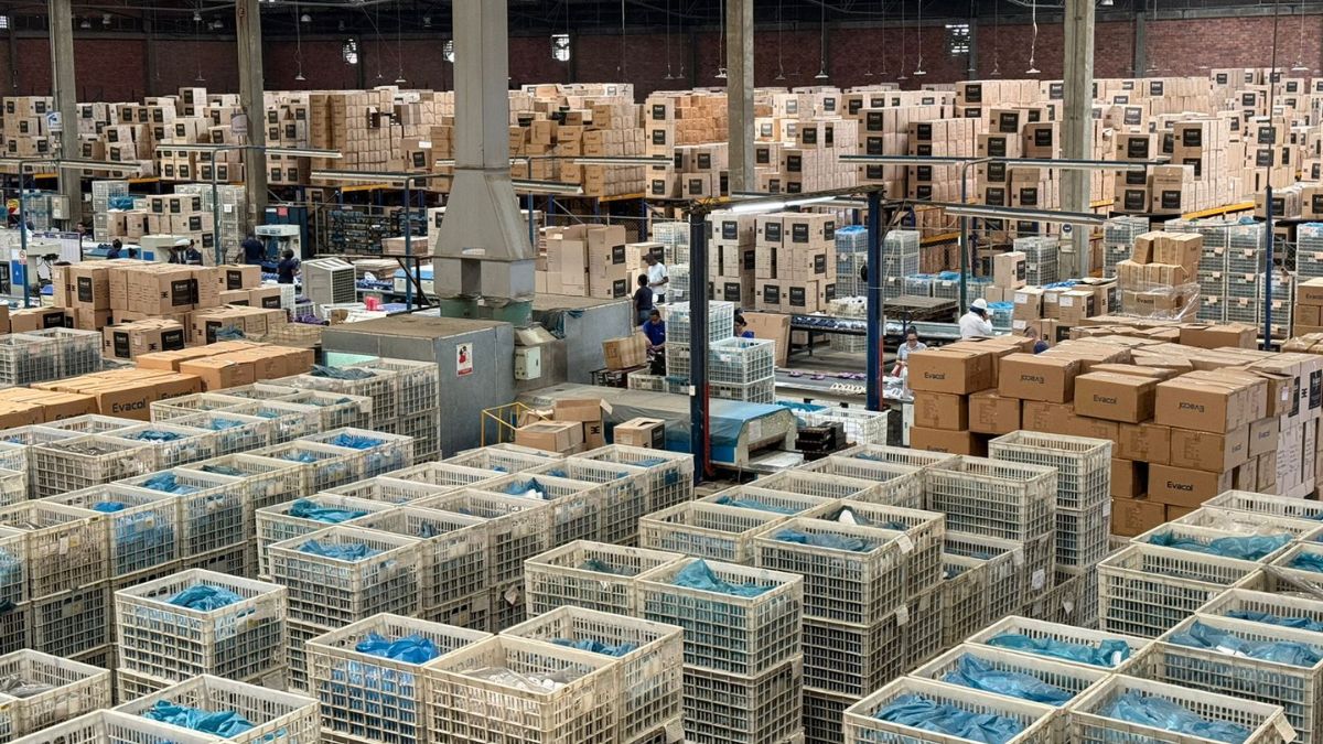 Gerente de Evacol anuncia triunfo frente a demanda de Crocs