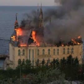 ¡Atención! Se incendió el 'castillo de Harry Potter'; se trataría de un ataque ruso